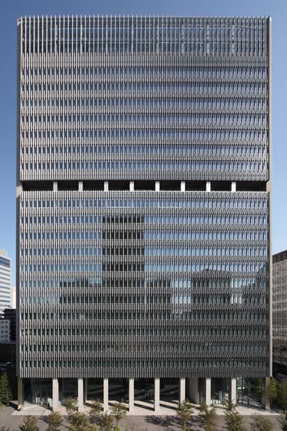 品川区の鍛治工事　有限会社ユニオンテック 「東洋製缶本社ビル新築工事」の施工事例写真